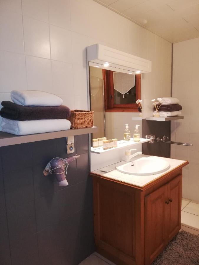 Chambres En Chalet Petit Dejeuner Inclus La Cote d'Arbroz Ngoại thất bức ảnh